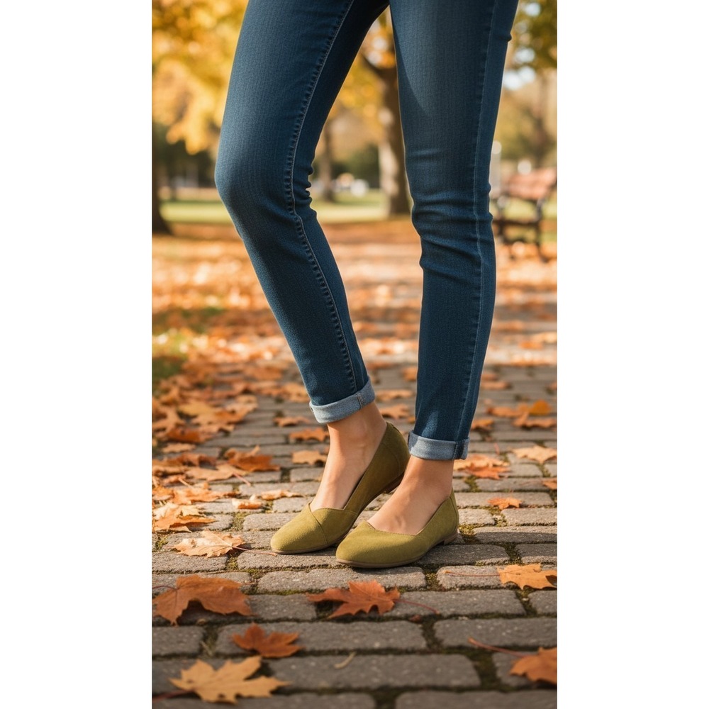 Toms Julie Flat  Fall Mustard Yellow Gold Suede Pointed Toe Suede Slip On Size 9